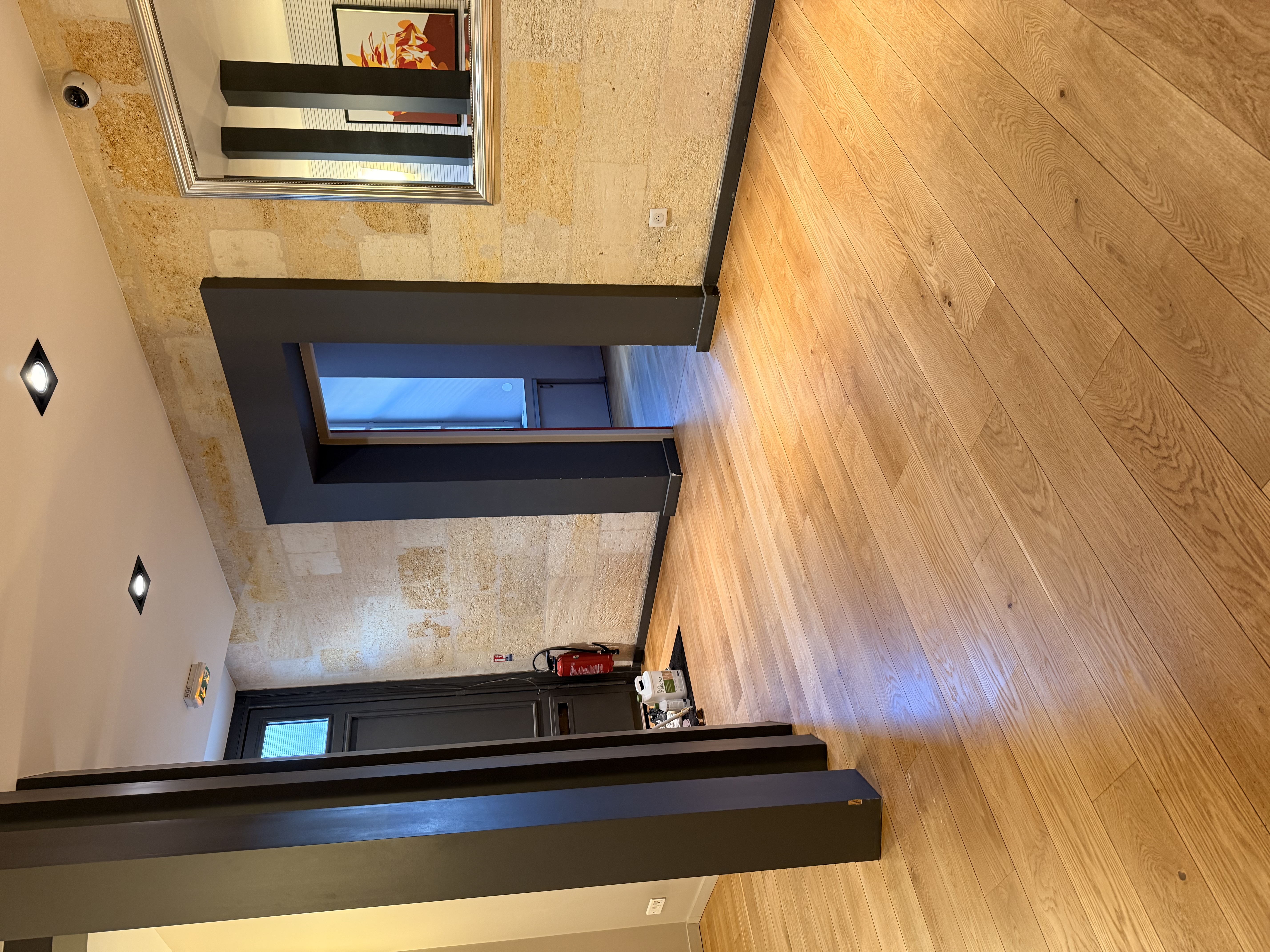 Cabinet dentiste Bordeaux Quinconces - Ponçage parquet contrecollé chêne , photo 2